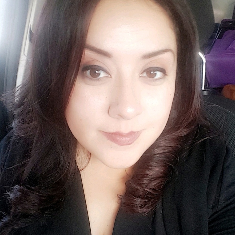 Meet your Posher, Yvonne